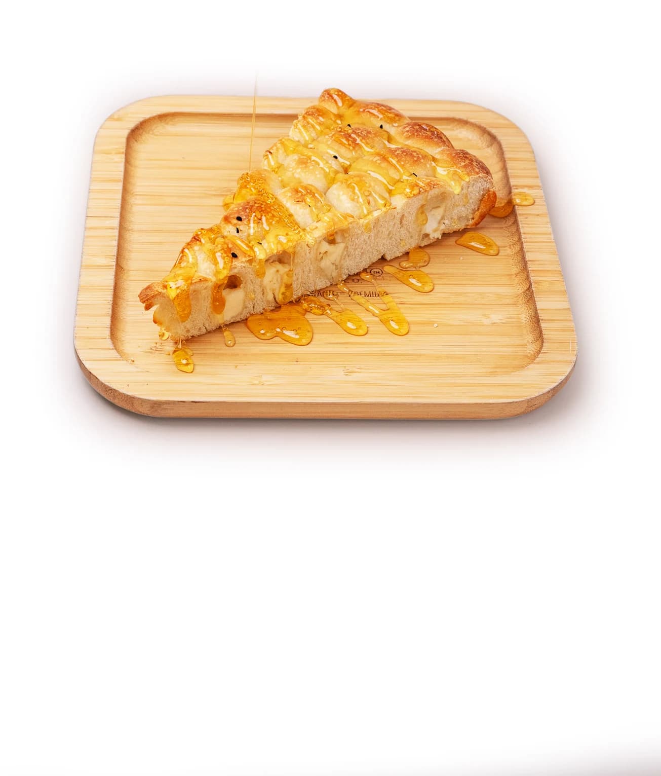 Honeycomb pastry on a serving board